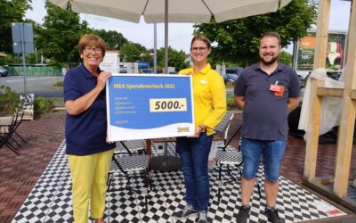 IKEA Siegen unterstützt die Siegener Tafel mit 5.000 Euro